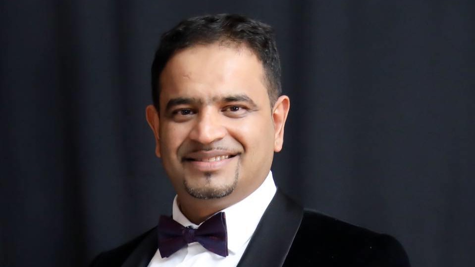 Oli Khan representing the BCA